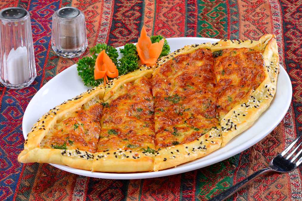 土耳其披萨 TURKISH PIDE