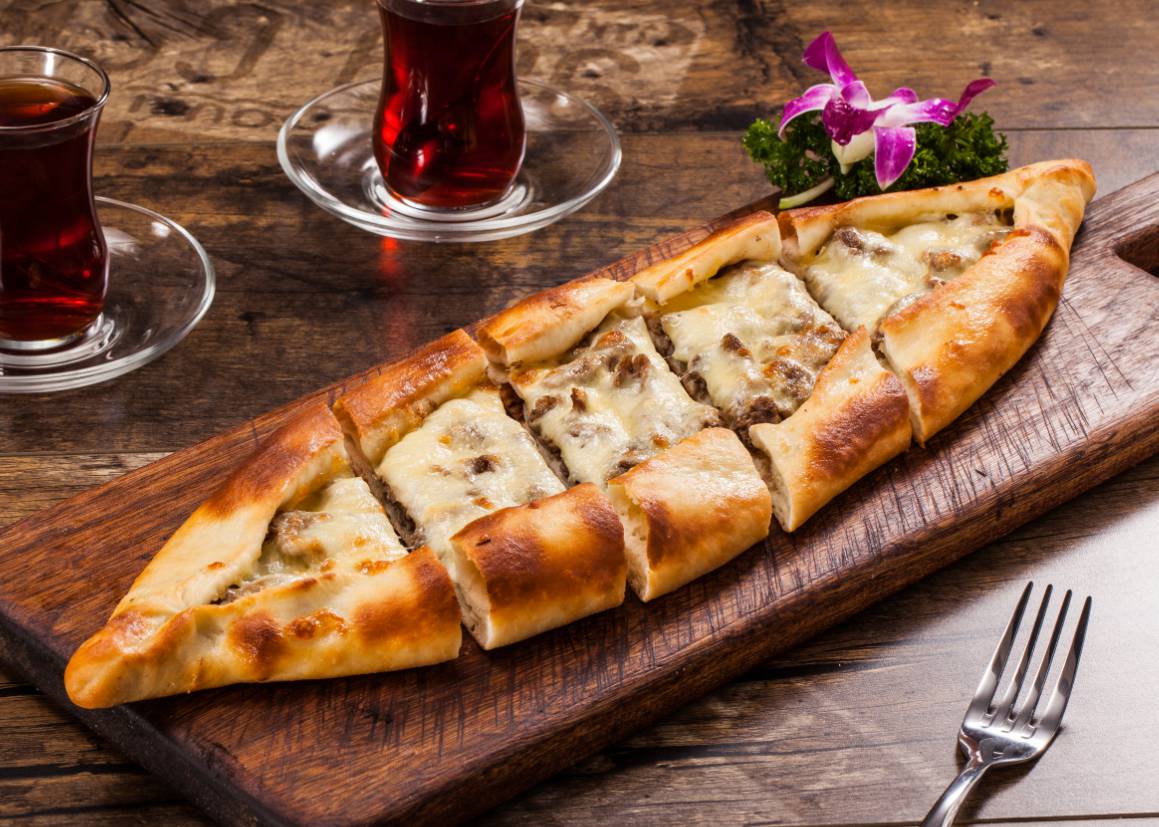 土耳其披萨 TURKISH PIDE